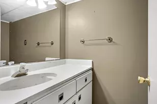 4902 Rothman Pl, Monona, WI 53716 - Photo 38