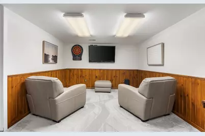 585 N Perry Parkway, Oregon, WI 53575 - Photo 22