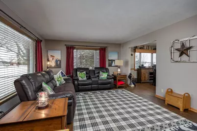 2414 W Avalon Road, Janesville, WI 53546 - Photo 8