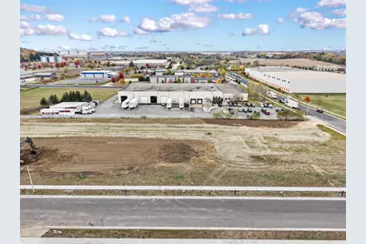 304 Michelle Lane, Cottage Grove, WI 53527 - Photo 4