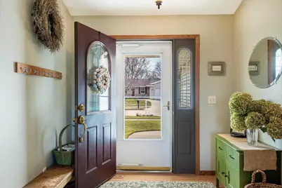 2840 Newport Avenue, Oshkosh, WI 54904 - Photo 4