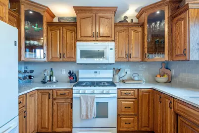 2840 Newport Avenue, Oshkosh, WI 54904 - Photo 18