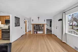 5207 Shore Acres Rd, Monona, WI 53716 - Photo 4