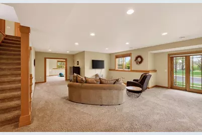 325 Breckenridge Road, Verona, WI 53593 - Photo 6