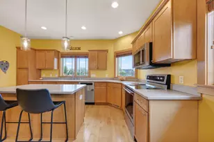 325 Breckenridge Rd, Verona, WI 53593 - Photo 16
