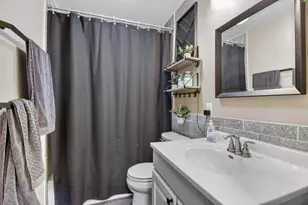 815 Florence St, Fort Atkinson, WI 53538 - Photo 16