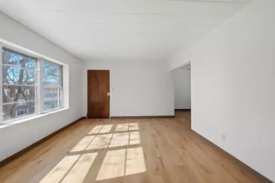 7 Sherman Terrace #6, Madison, WI 53704 - Photo 6