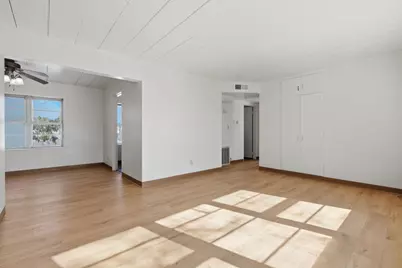 7 Sherman Terrace #6, Madison, WI 53704 - Photo 8