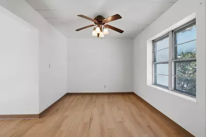 7 Sherman Terrace #6, Madison, WI 53704 - Photo 10