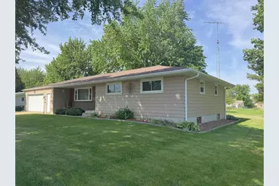 723 27th Avenue, Monroe, WI 53566 - Photo 2