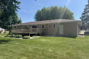 723 27th Ave, Monroe, WI 53566 - Photo 8