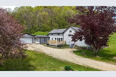 27916 Highway 80, Richland Center, WI 53581 - Photo 1