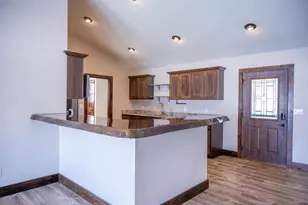 W5698 Westwater Cir, New Lisbon, WI 53950 - Photo 4