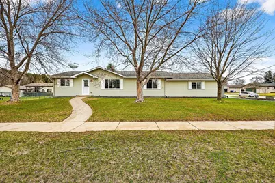 204 Westcott Street, Pardeeville, WI 53954 - Photo 32