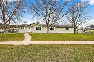 204 Westcott St, Pardeeville, WI 53954 - Photo 32