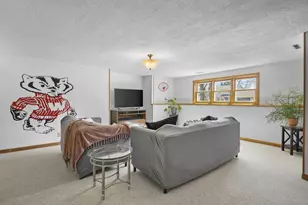 718 Mellum Dr, Stoughton, WI 53589 - Photo 40