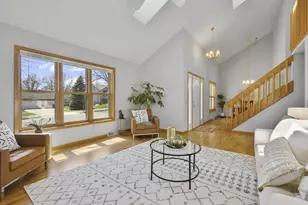 718 Mellum Dr, Stoughton, WI 53589 - Photo 8