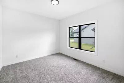 3810 N Woodbury Lane, Janesville, WI 53545 - Photo 22