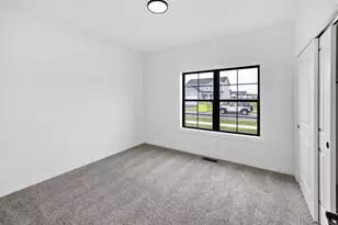 3810 N Woodbury Ln, Janesville, WI 53545 - Photo 20