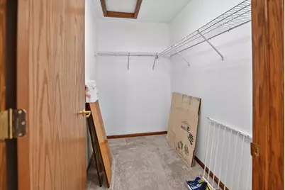 185 N Musket Ridge Drive, Sun Prairie, WI 53590 - Photo 10