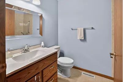 185 N Musket Ridge Drive, Sun Prairie, WI 53590 - Photo 12