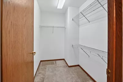 185 N Musket Ridge Drive, Sun Prairie, WI 53590 - Photo 18