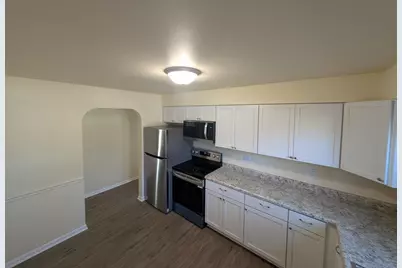 1920 W Memorial Drive, Janesville, WI 53548 - Photo 4