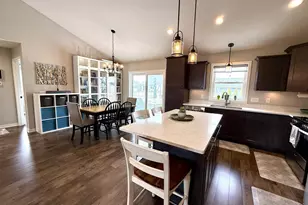 441 Hickory St, Janesville, WI 53536 - Photo 22