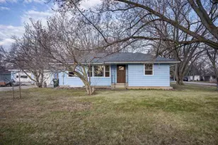 144 Jefferson St, Palmyra, WI 53156 - Photo 2