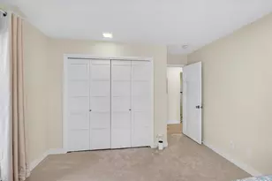 5117 Lake Mendota Dr, Madison, WI 53705 - Photo 32