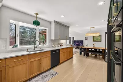 5117 Lake Mendota Drive, Madison, WI 53705 - Photo 14