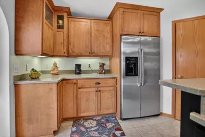 2265 Innsbrooke Drive, Sun Prairie, WI 53590 - Photo 10