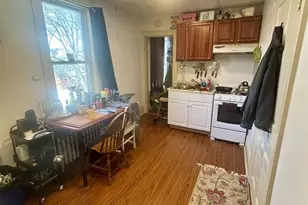 1054 Williamson St, Madison, WI 53703 - Photo 10