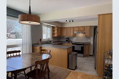 1121 Erie Drive, Janesville, WI 53545 - Photo 6