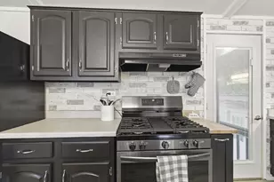 N7389 Edgewater Dr, Beaver Dam, WI 53916 - Photo 10