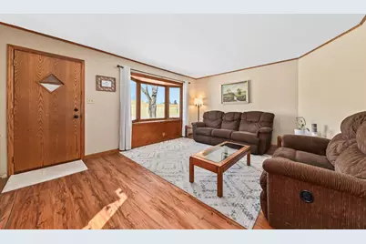 2604 N 112th Street, Wauwatosa, WI 53226 - Photo 10