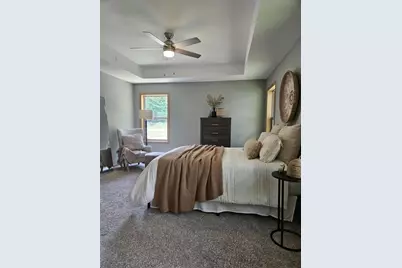 915 Suthrland Avenue, Janesville, WI 53545 - Photo 8