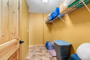 237 Oakbrook Dr, Wisconsin Dells, WI 53965 - Photo 34