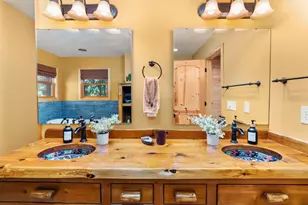 237 Oakbrook Dr, Wisconsin Dells, WI 53965 - Photo 30