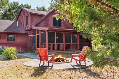 237 Oakbrook Drive, Lake Delton, WI 53965 - Photo 4