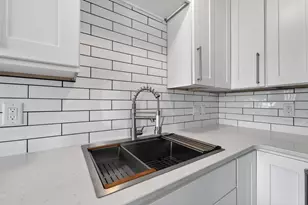 413 E Lincoln Dr, DeForest, WI 53532 - Photo 14