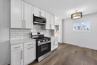 413 E Lincoln Drive, DeForest, WI 53532 - Photo 10