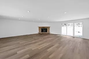 413 E Lincoln Dr, DeForest, WI 53532 - Photo 6