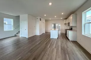 547 Oak Opening Dr, Stoughton, WI 53589 - Photo 8