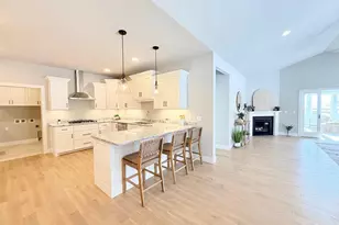Unit 8 Deer Hollow Ct, DeForest, WI 53532 - Photo 6