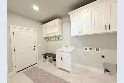 Unit 8 Deer Hollow Court, DeForest, WI 53532 - Photo 22