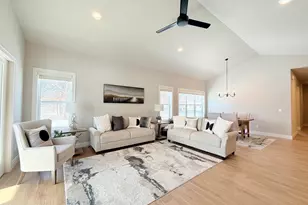 Unit 8 Deer Hollow Ct, DeForest, WI 53532 - Photo 4