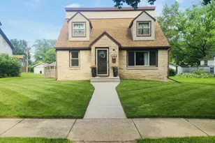 518 Church St, Wisconsin Dells, WI 53965 - Photo 2