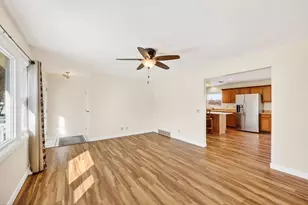 709 Hamilton St, Mount Horeb, WI 53572 - Photo 6