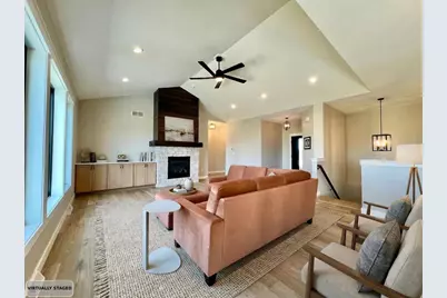 1813 Arbor Ridge Way, Janesville, WI 53548 - Photo 10